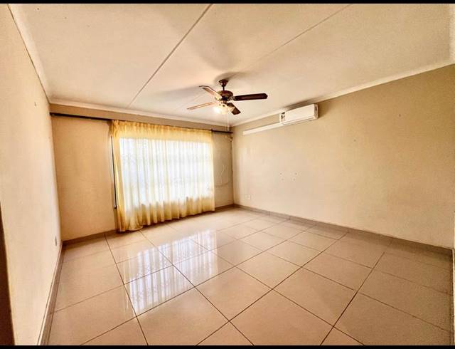 3 BEDROOM PROPERTY TO RENT IN BISLEY